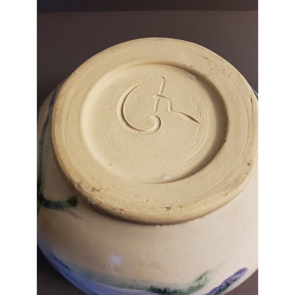 Art Pottery Covered Bowl - Picture 6 of 6